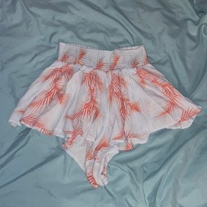 Tropical Palm-Patterned Casual Shorts